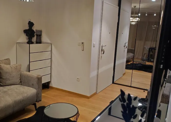 Luxury Marjan Hill With Garage 스플리트