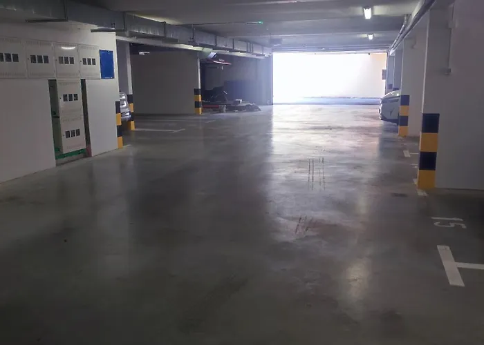 Luxury Marjan Hill With Garage 아파트 *