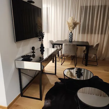 Luxury Marjan Hill