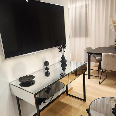 Luxury Marjan Hill